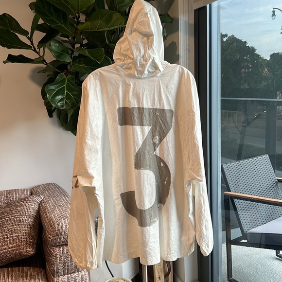 YEEZY SEASON 1 FASHION SHOW INVITATION ANORAK - Picture 6 of 8